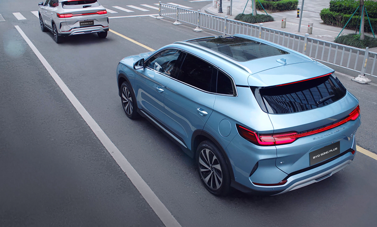 BYD Song plus EV en carreteras de cundinamarca